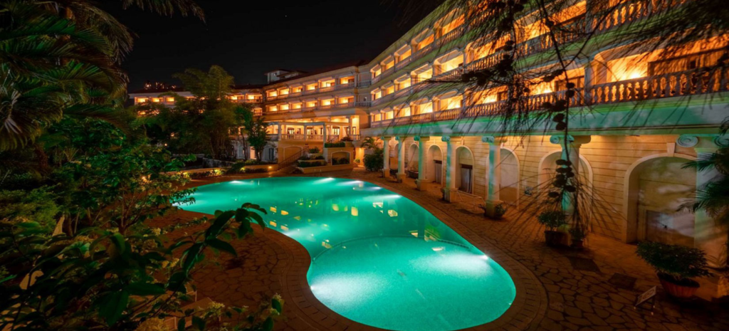 where to stay in lonavala for couples